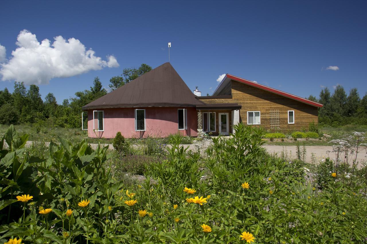 Sugar Ridge Retreat Centre Hotel Midland Exterior foto